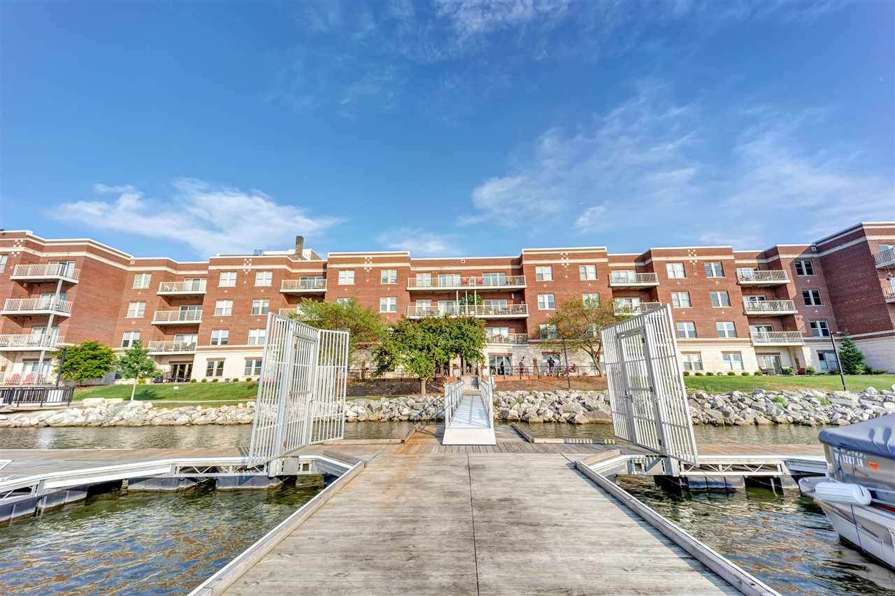 118 Washington Street - Photo 1