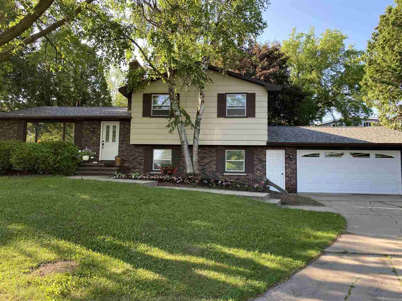 418 Abe Court - Photo 1