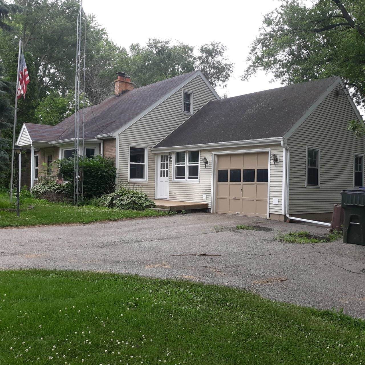 6739 State Road 44 - Photo 1