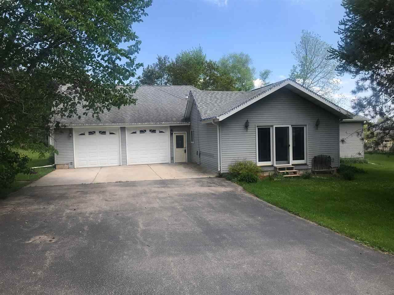 N4626 School Street - Photo 1