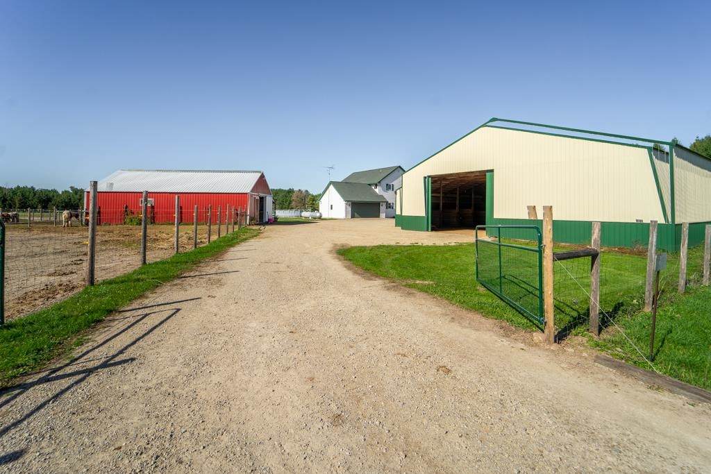 N6227 32ND Avenue - Photo 1