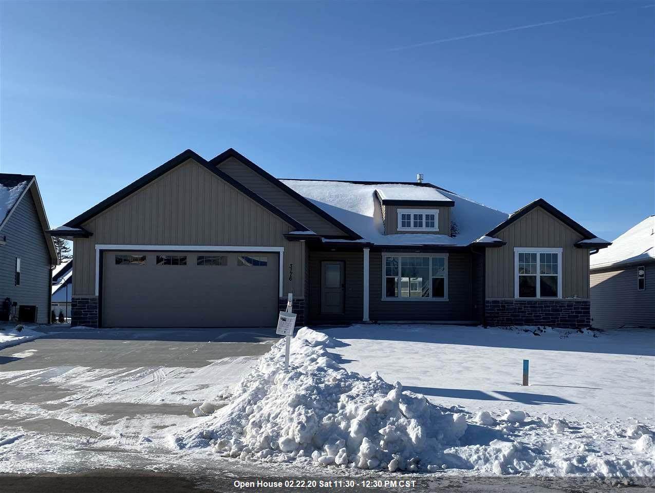 3176 Enchanted Court - Photo 1
