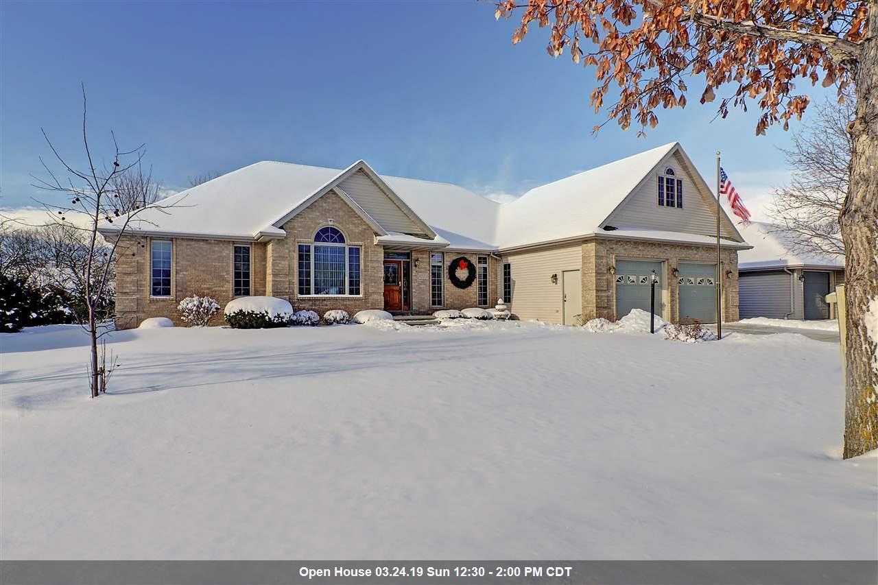 107 Oakridge Court - Photo 1