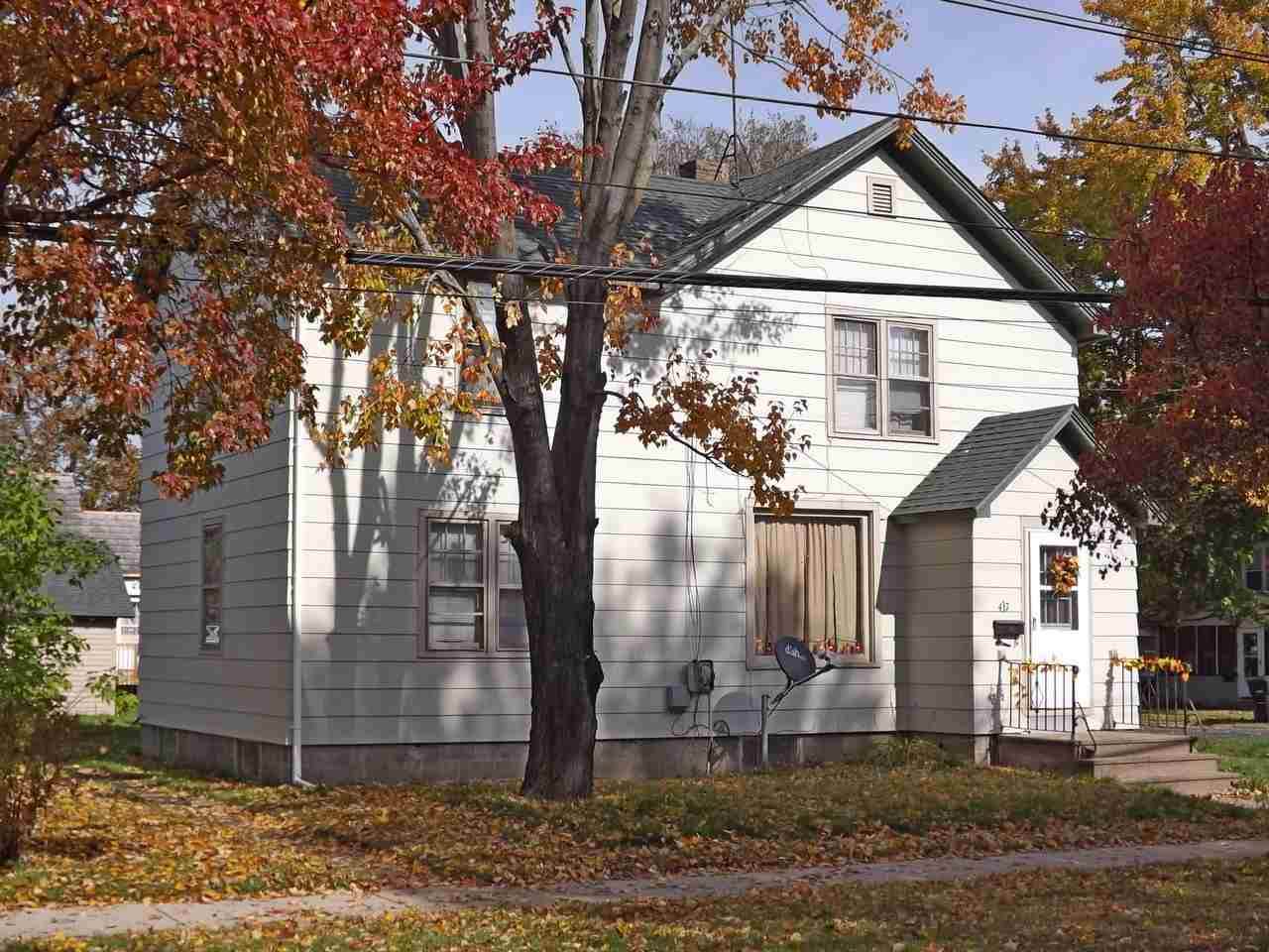417 Division Street - Photo 1