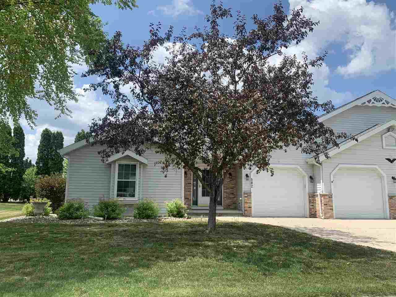582 National Street - Photo 1