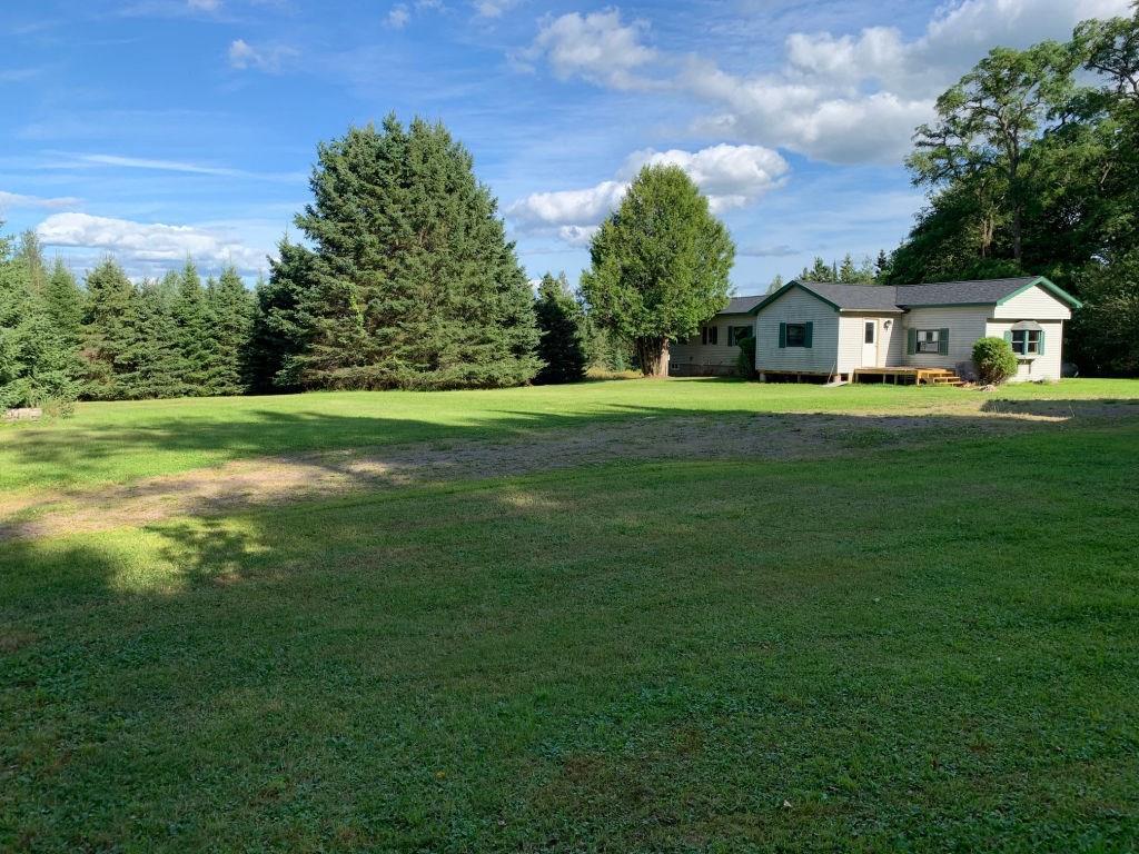 22853 Hwy 13 - Photo 1
