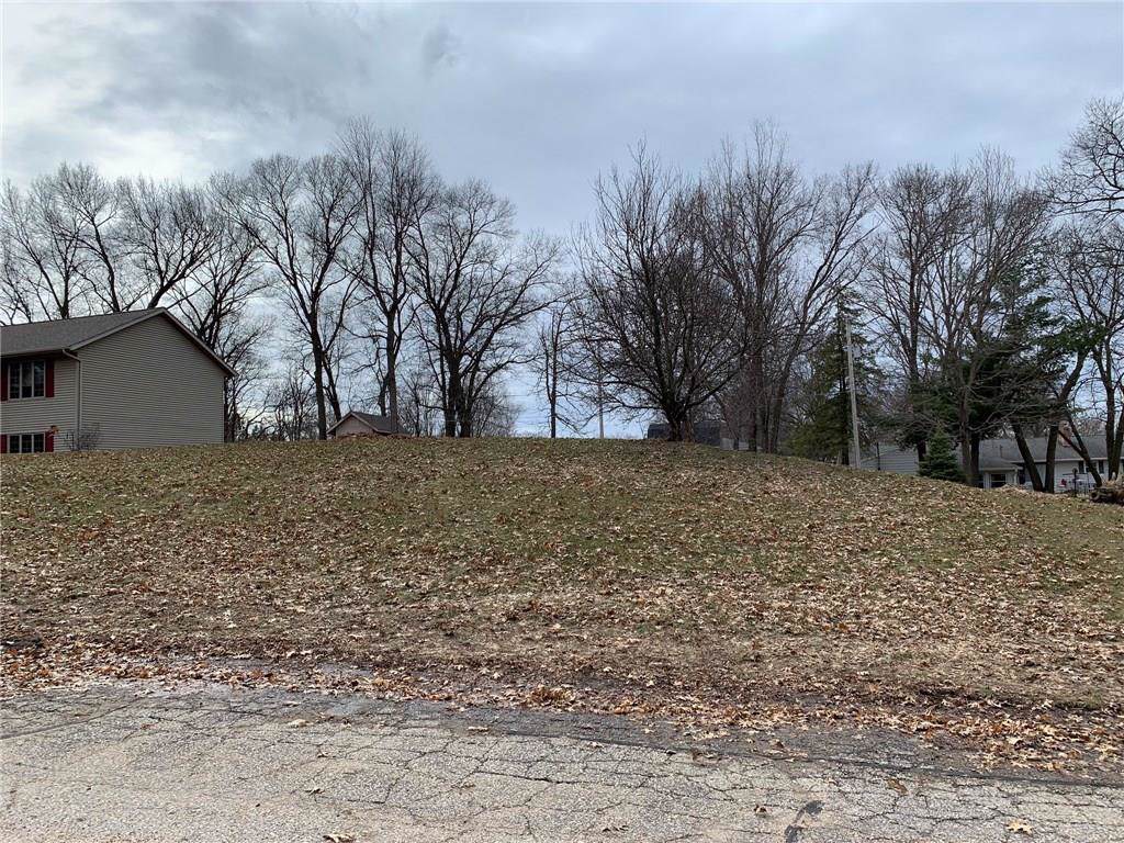 425 2nd Avenue - Photo 1