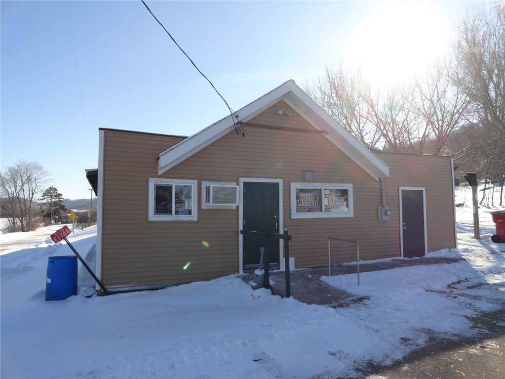 1746 361st Street - Photo 1
