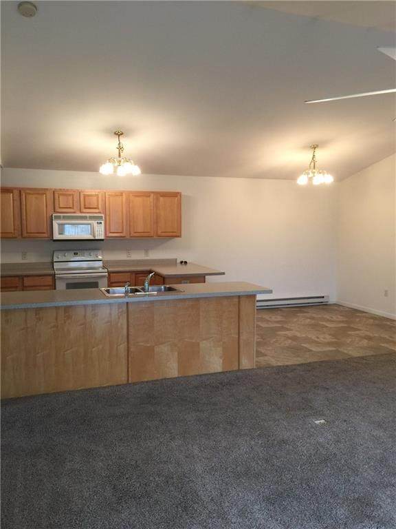 1860 Manwaring Street - Photo 1