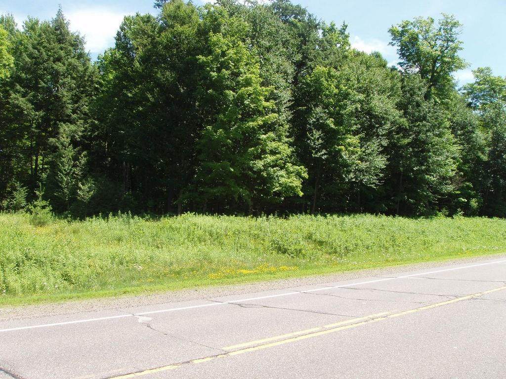 On Hwy 13 - Photo 1