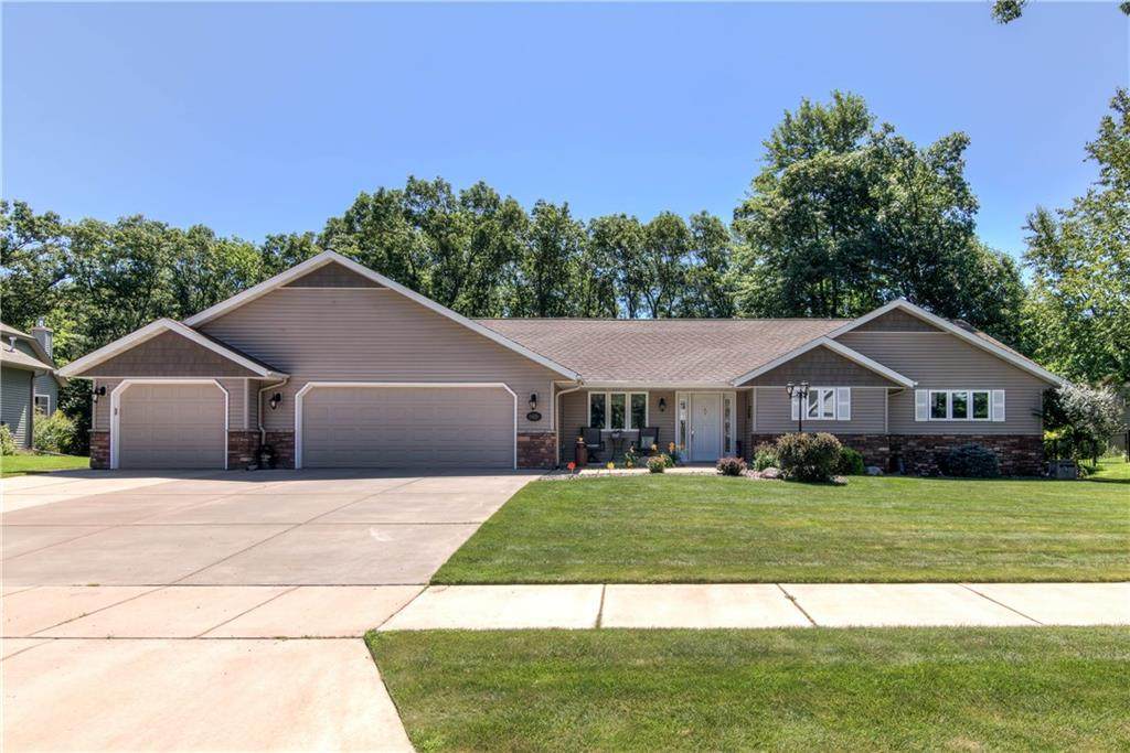 5435 Benjamin Street - Photo 1