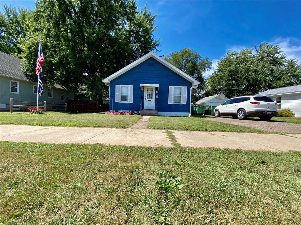 628 Main Street - Photo 1