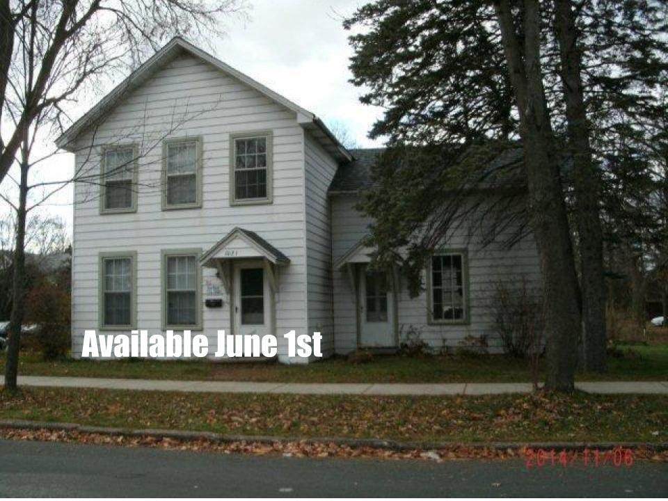 1021 8th Street - Photo 1