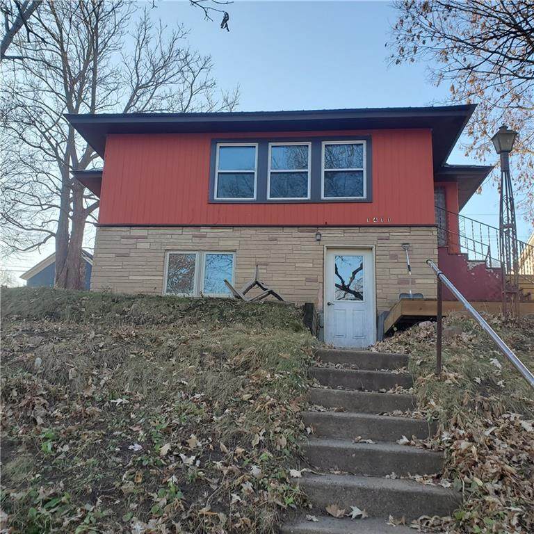 1411 Woodland Avenue - Photo 1