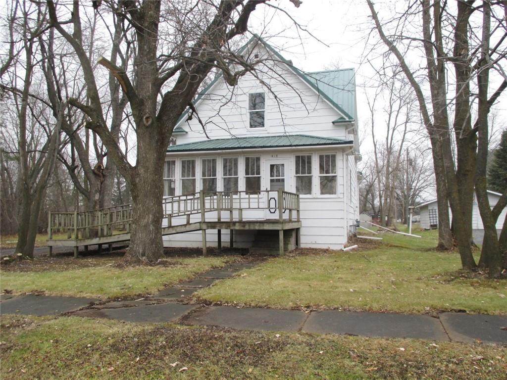 413 Front Street - Photo 1