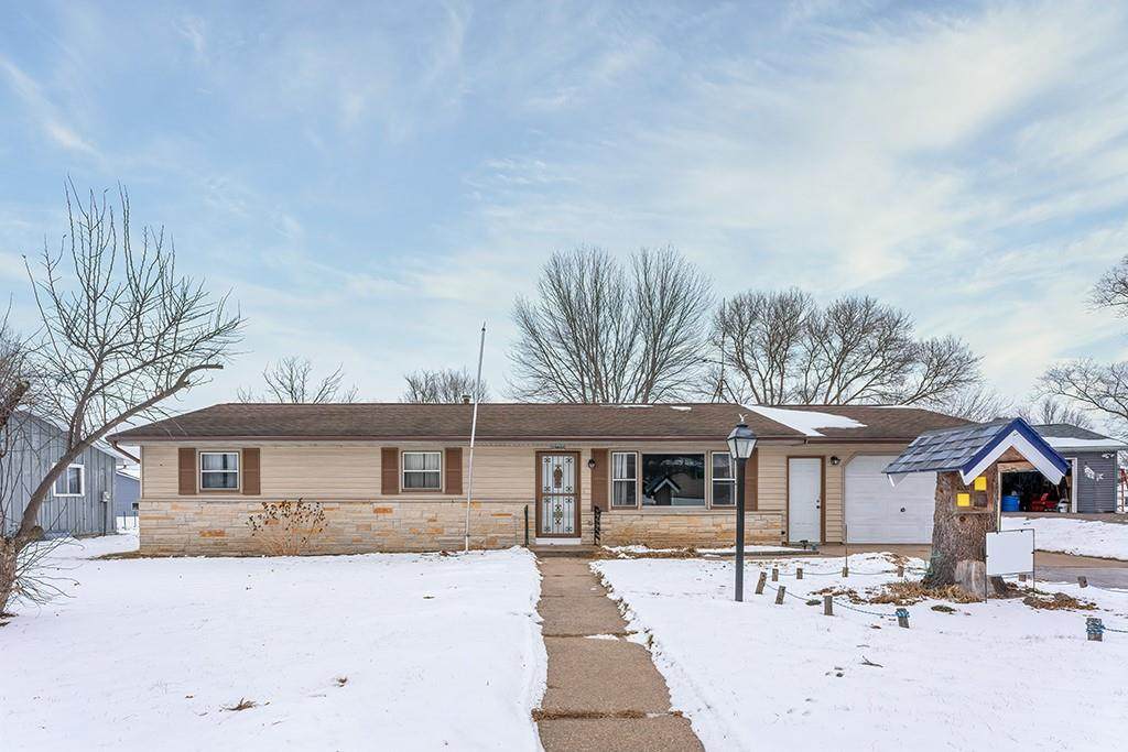 39885 Winsand Drive - Photo 1