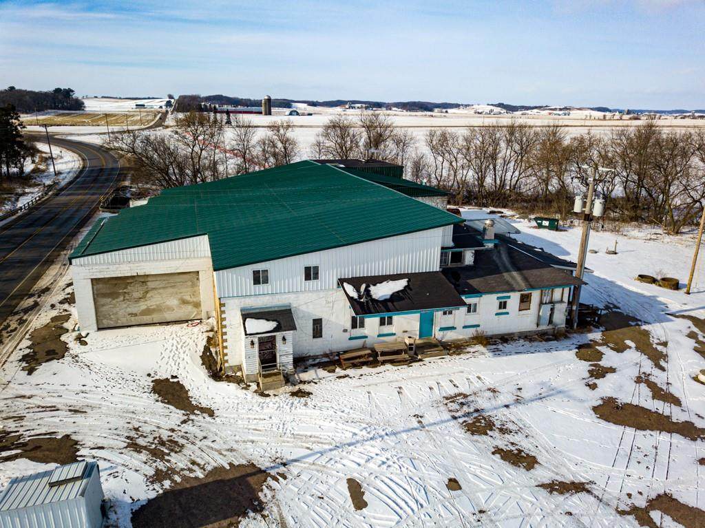 18240 County Road R - Photo 1