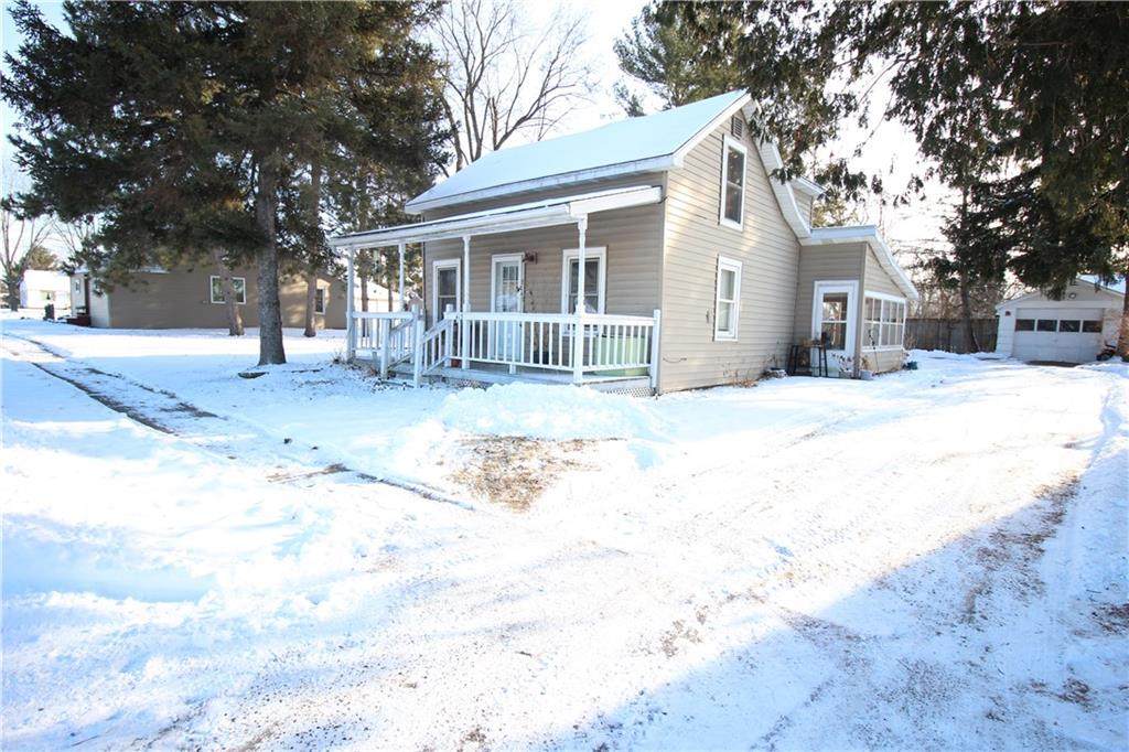 413 Brown Street - Photo 1