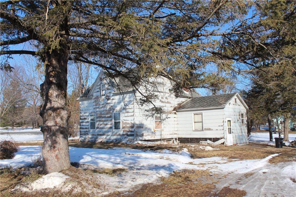 860 Pine Street - Photo 1