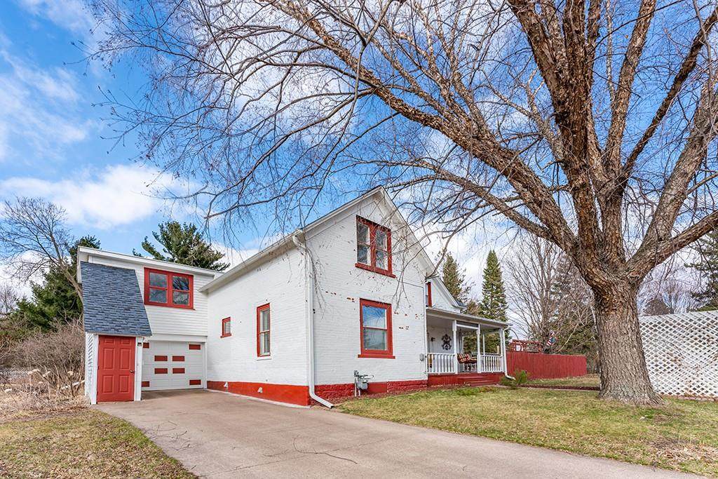 2606 Vine Street - Photo 1