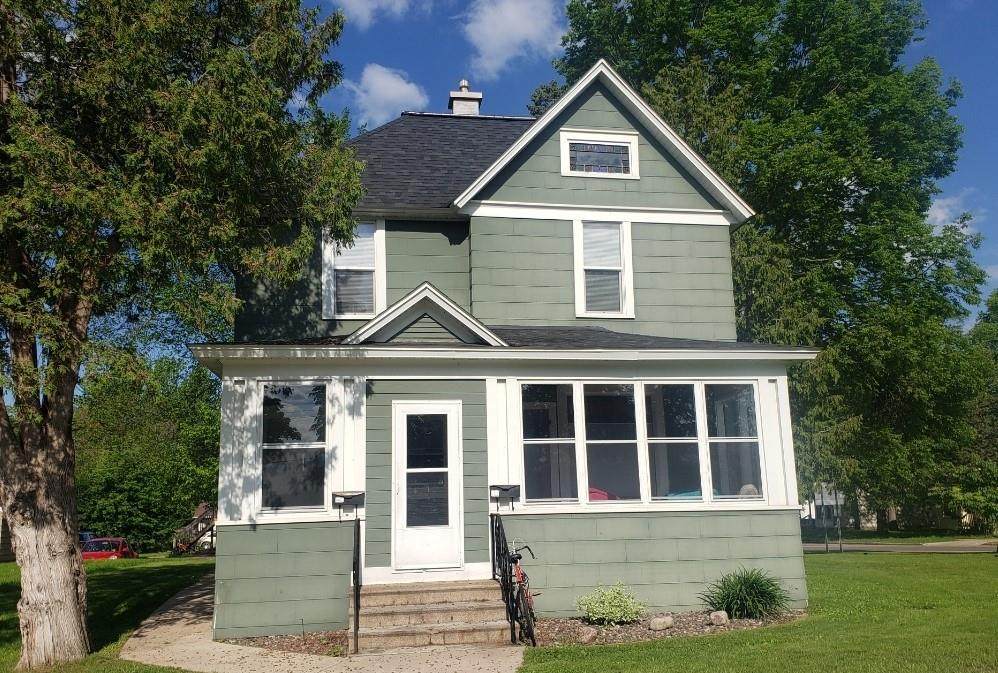 624 1st Avenue - Photo 1