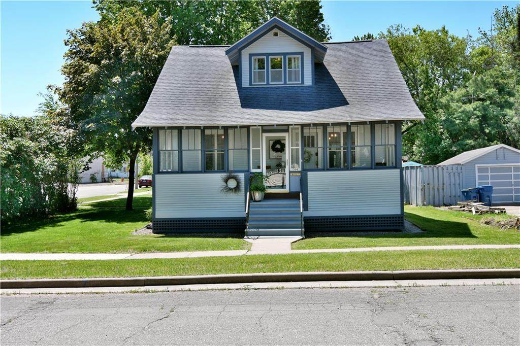 304 Eau Claire Street - Photo 1