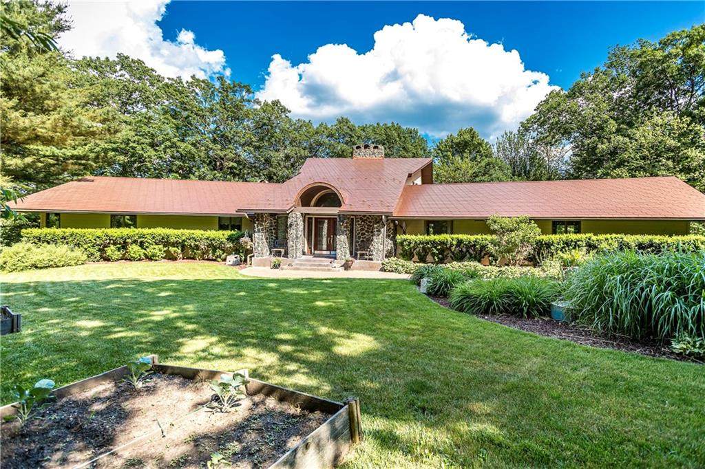 W11498 Spaulding Road - Photo 1