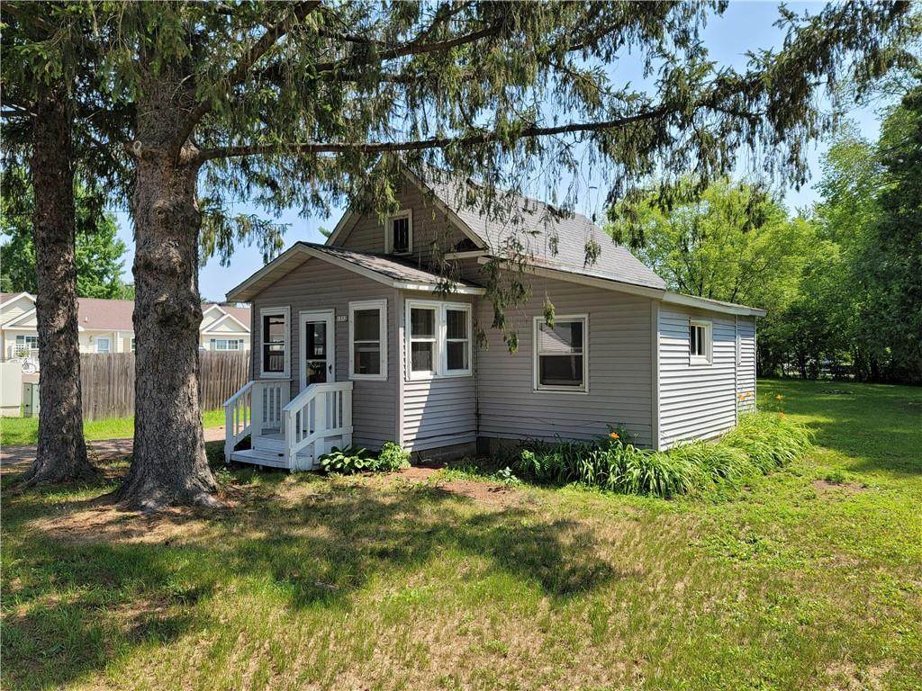 1312 5th Street - Photo 1