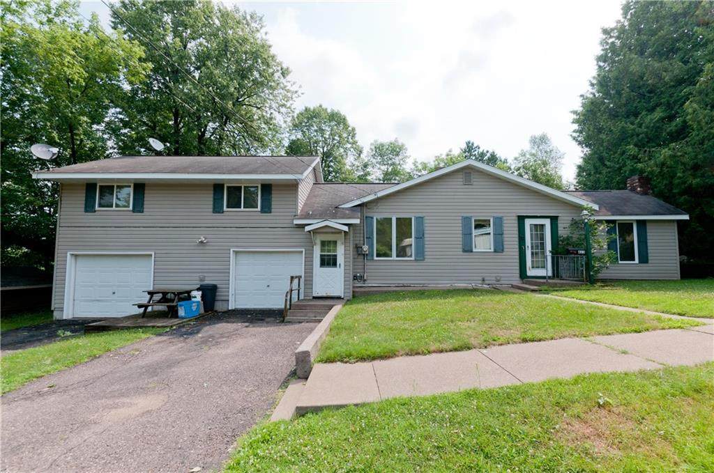 423 4th Street - Photo 1