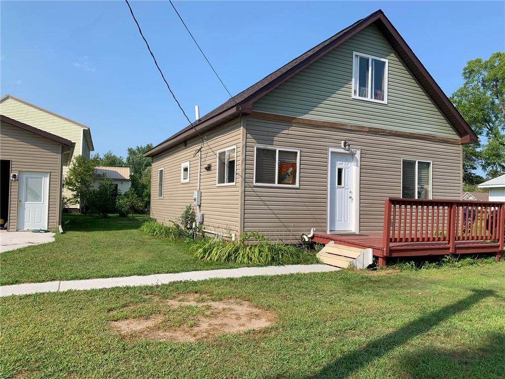 520 Leonard Street - Photo 1