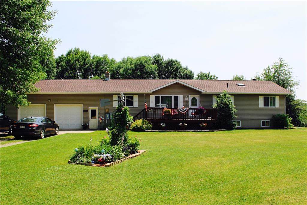 W6165 Mae West Rd - Photo 1