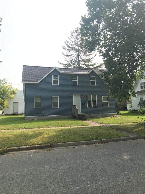 1402 8th Street - Photo 1