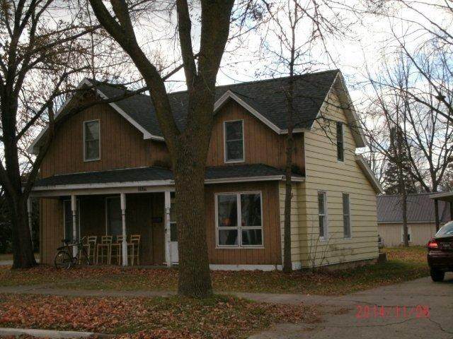 1319 8th Street - Photo 1
