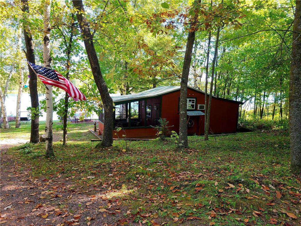 208 Poplar Avenue - Photo 1
