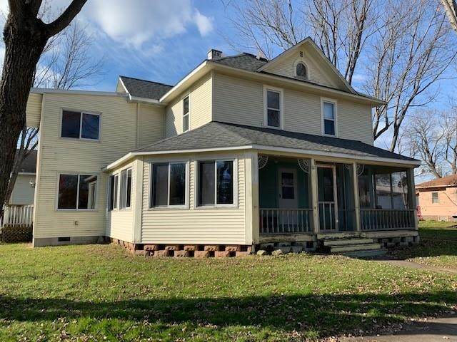 607 Washington Street - Photo 1