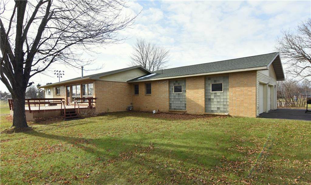 406 Spruce Avenue - Photo 1