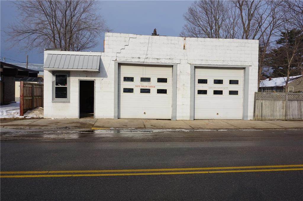 231 2nd Street - Photo 1