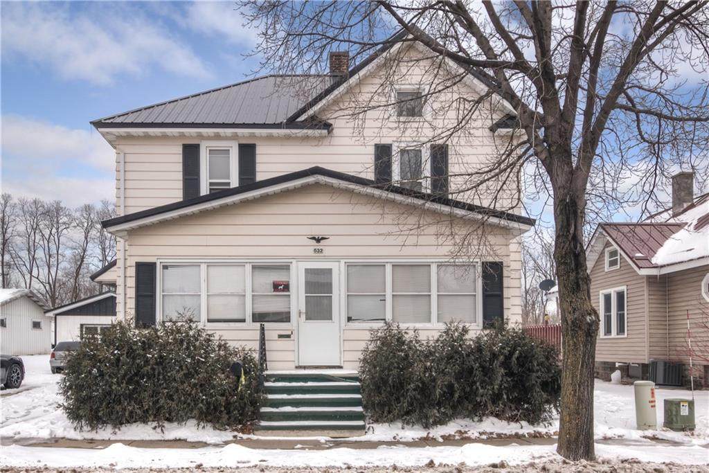 532 Main Street - Photo 1