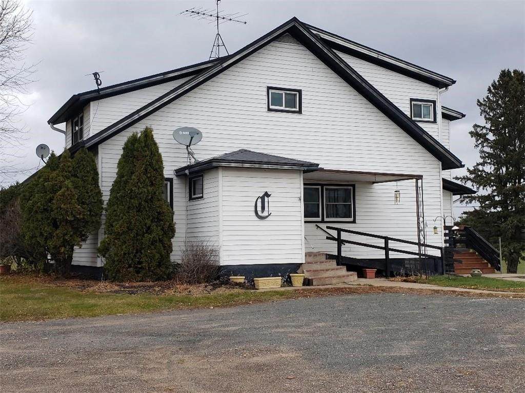 2133 63 Highway - Photo 1