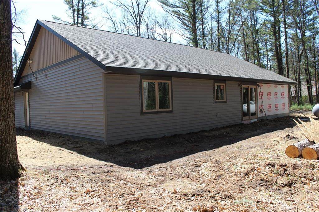 W8436 Doe Lane - Photo 1
