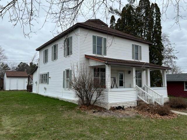 323 2nd Street - Photo 1