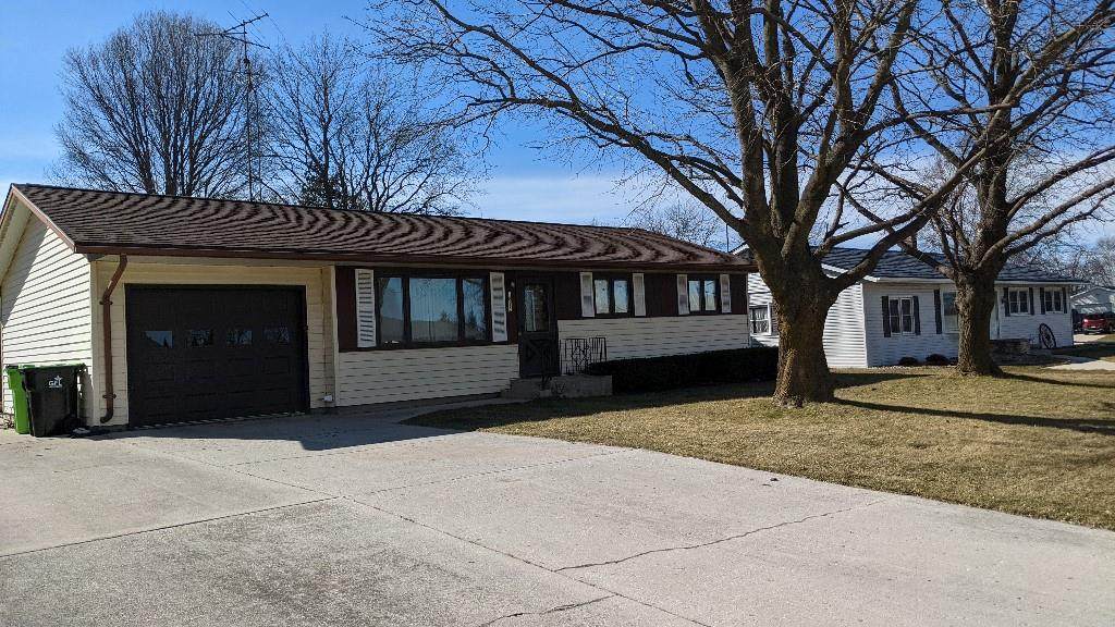 1613 Mason Street - Photo 1