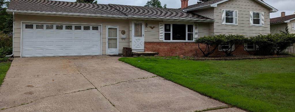 1607 7th Avenue - Photo 1