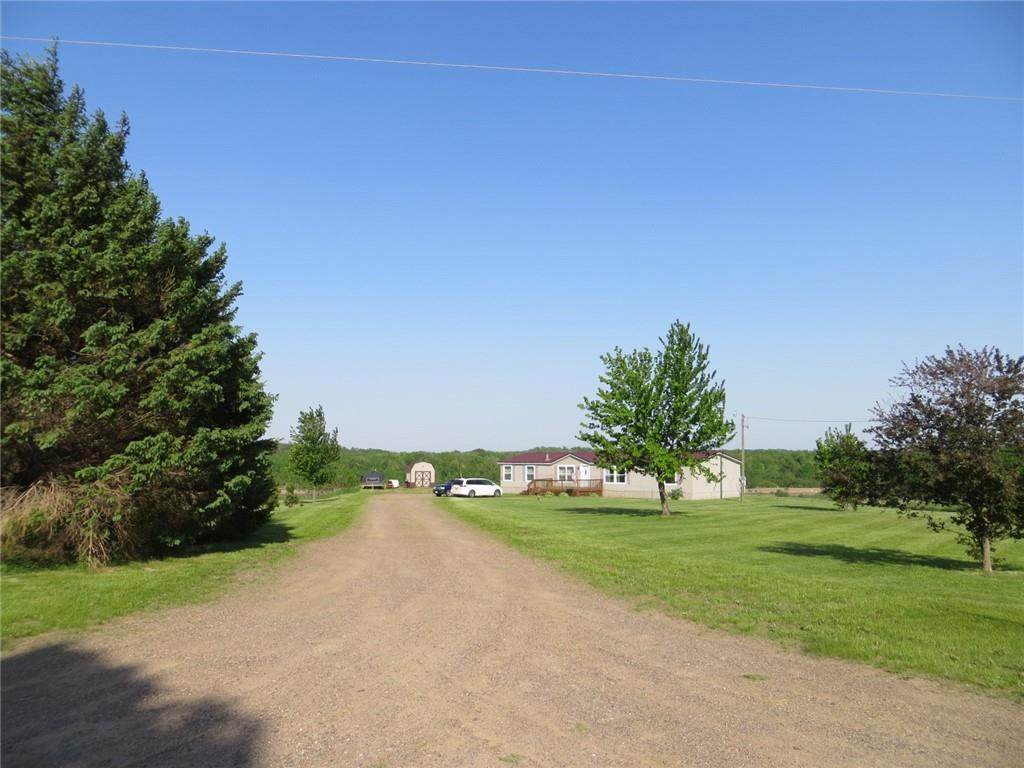 N13148 Fairview Avenue - Photo 1