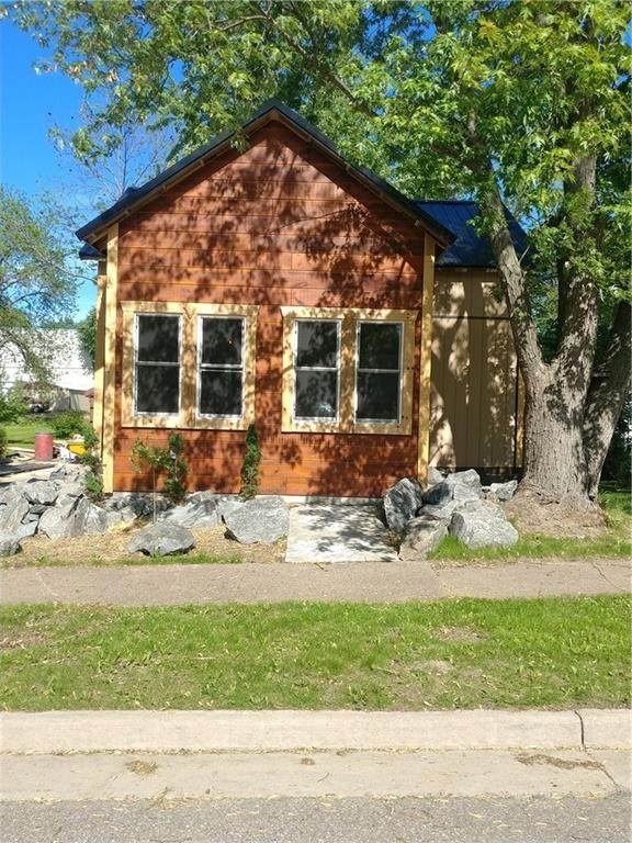 311 Grand Ave Avenue - Photo 1