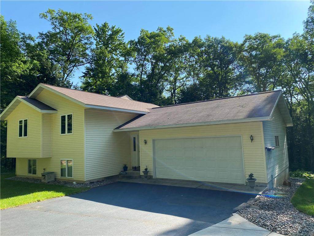 16522 122nd Avenue - Photo 1