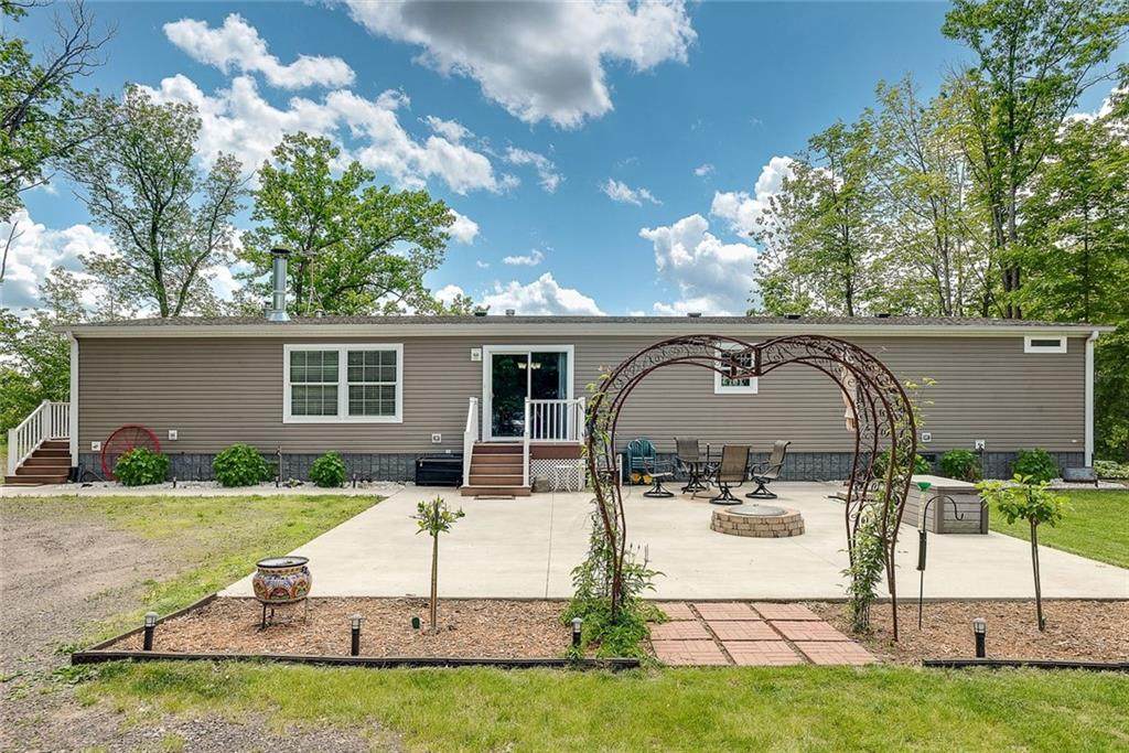 2887 Sunset Drive - Photo 1