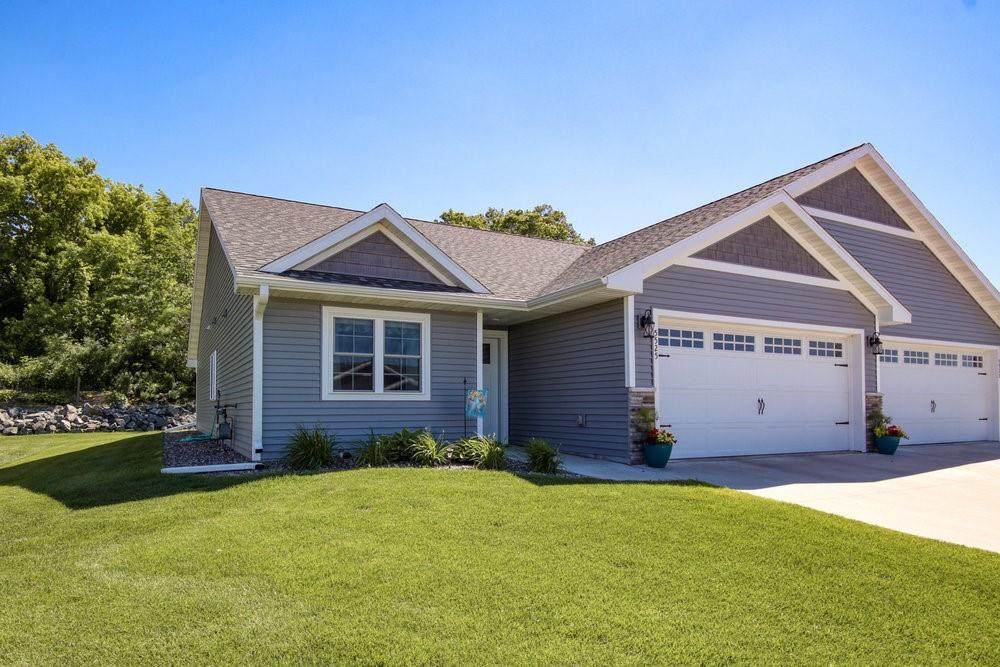 5525 Green Park Drive - Photo 1