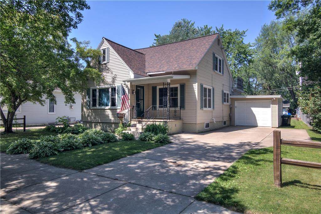 540 Main Street - Photo 1