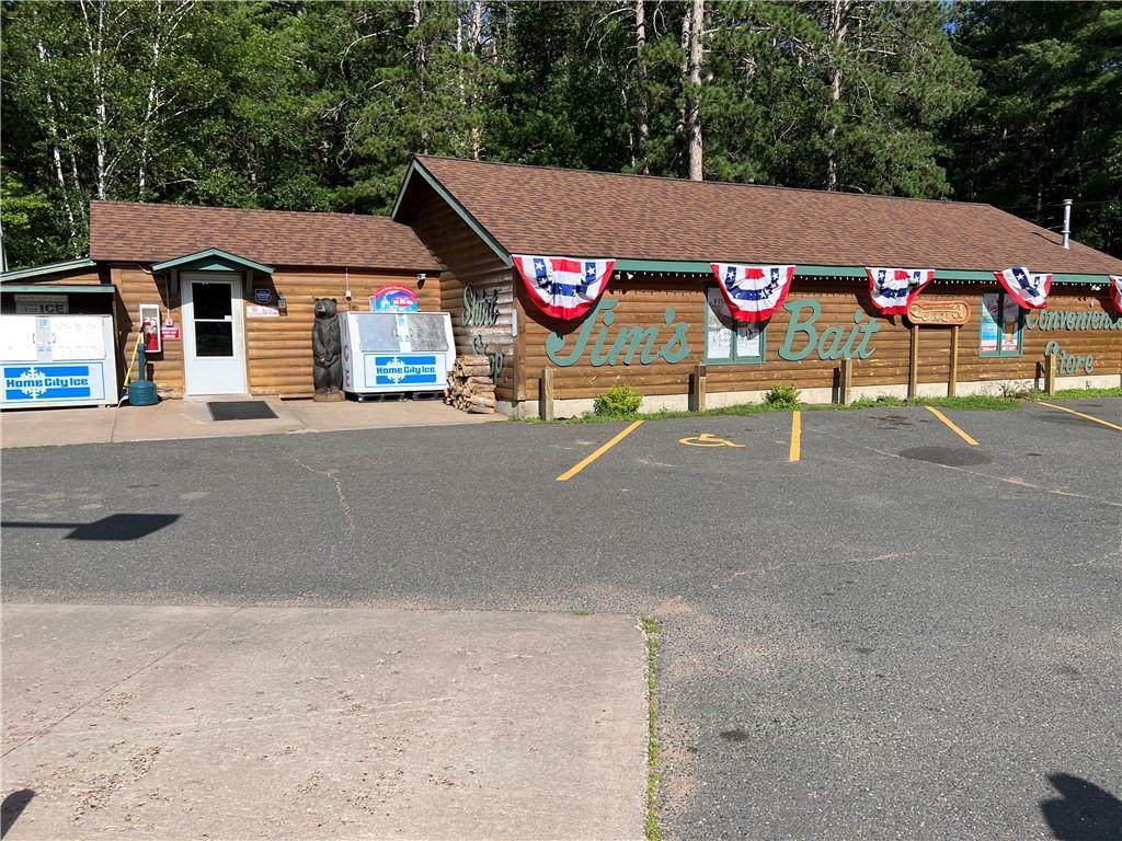 2995 Lake Road - Photo 1